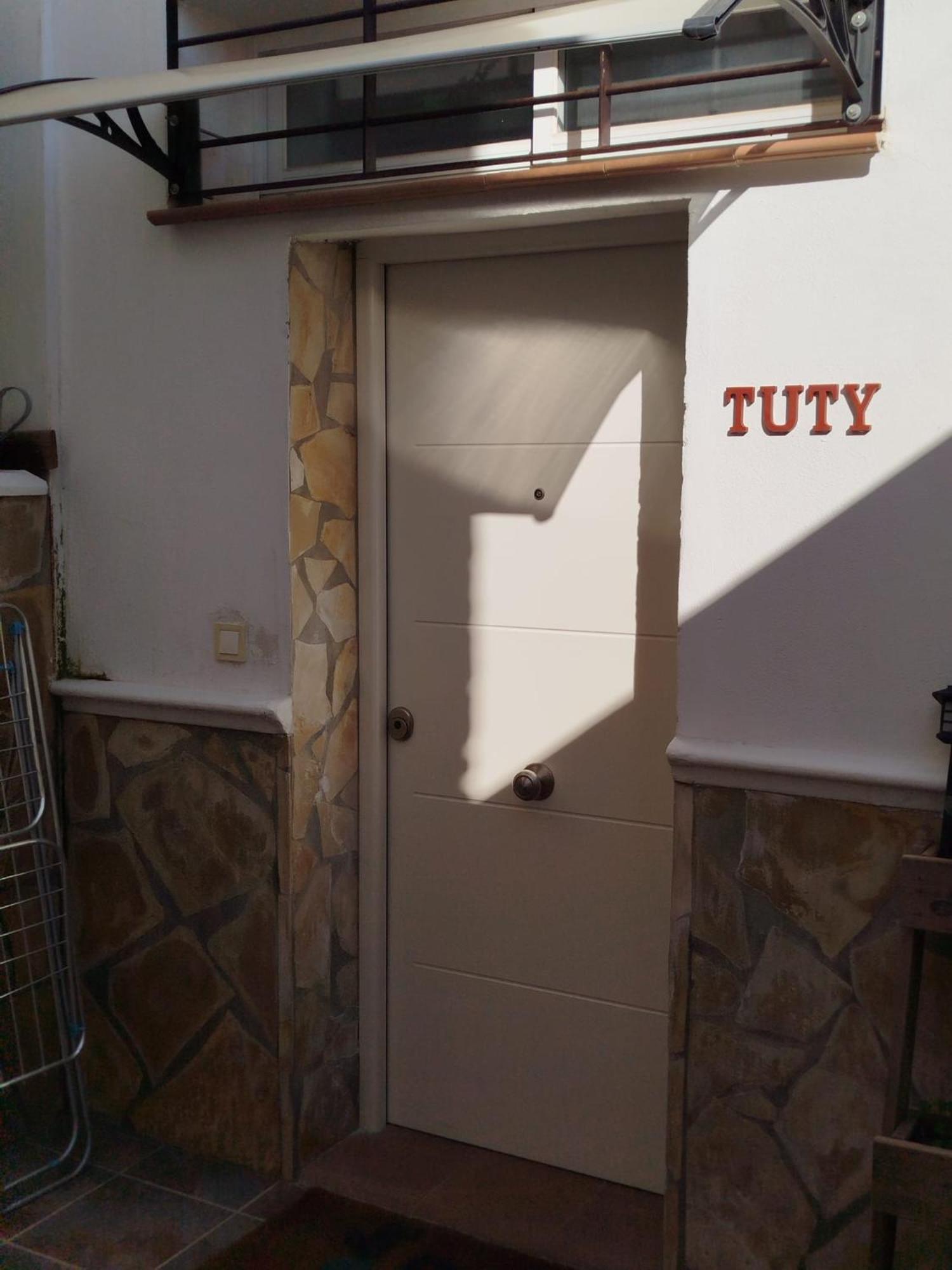 Tuty Apartamento *